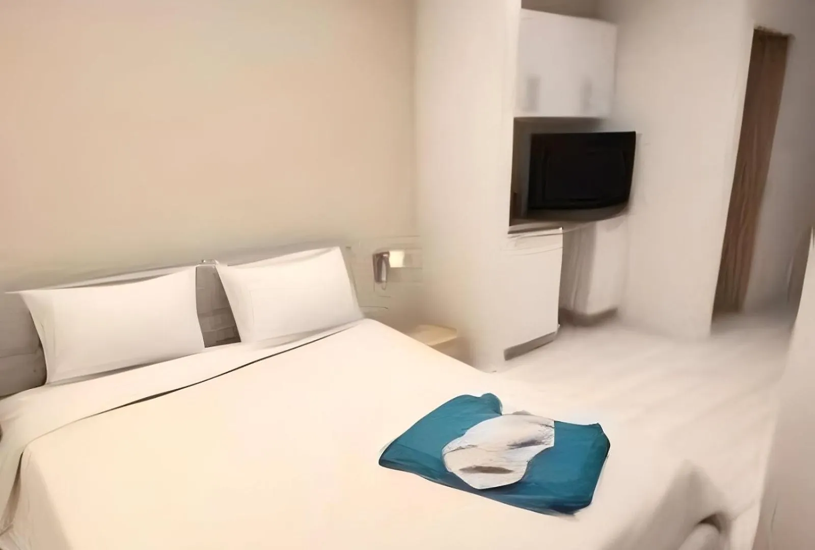 Beachfront Luxury Villa Tranquility Ayia Napa Cipro